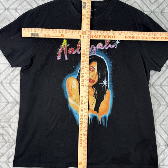 Aaliyah T shirt Vintage retro Spray paint style black - Picture 7 of 11